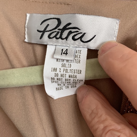 Dress - Picture 5 of 8